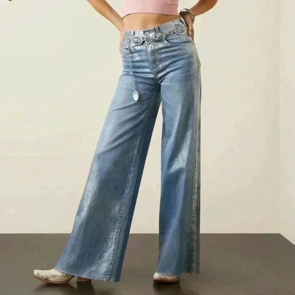 Ariat Women’s Ultra High Rise  Sliver Gloss Jazmine Wide Leg Jean - Picture 8 of 16